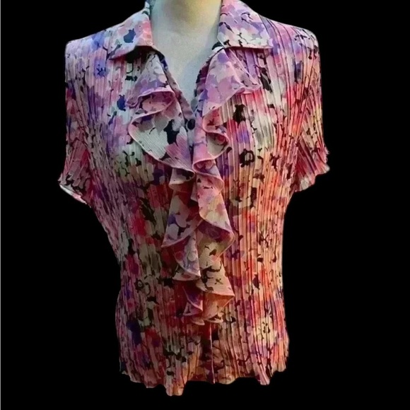 Tan Jay ladies 12 Petite top. NWOT. Pink and grey colors.  Short sleeve - Picture 1 of 11